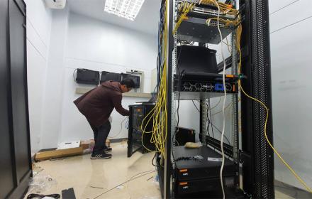 งานติดตั้งระบบ Network, Server , Security ใหม่